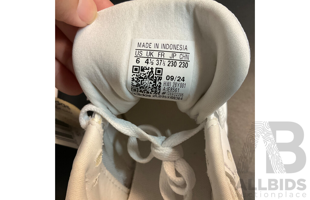 Adidas Cloudfoam White Shoes - Size US 6