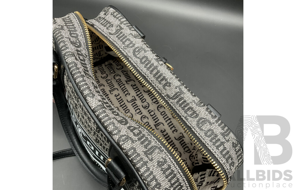 JUICY COUTURE Fashionista Bowler Logo Tote Bag
