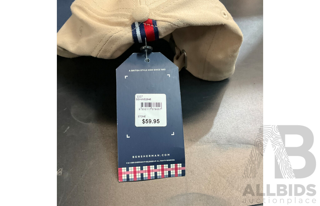 Nautica T-shirt Size M & Kenji Trunks Size S & Under Armour, Ben Sherman Hats - Lot of 5