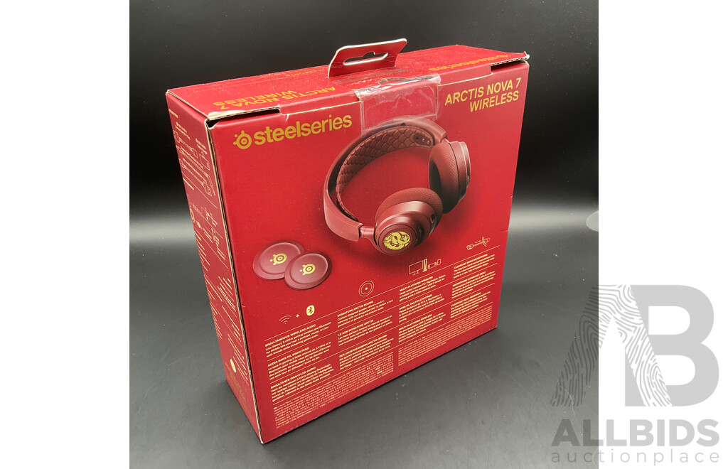 SteelSeries Arctis Nova 7 Wireless Gaming Headset ''Year of the Dragon''