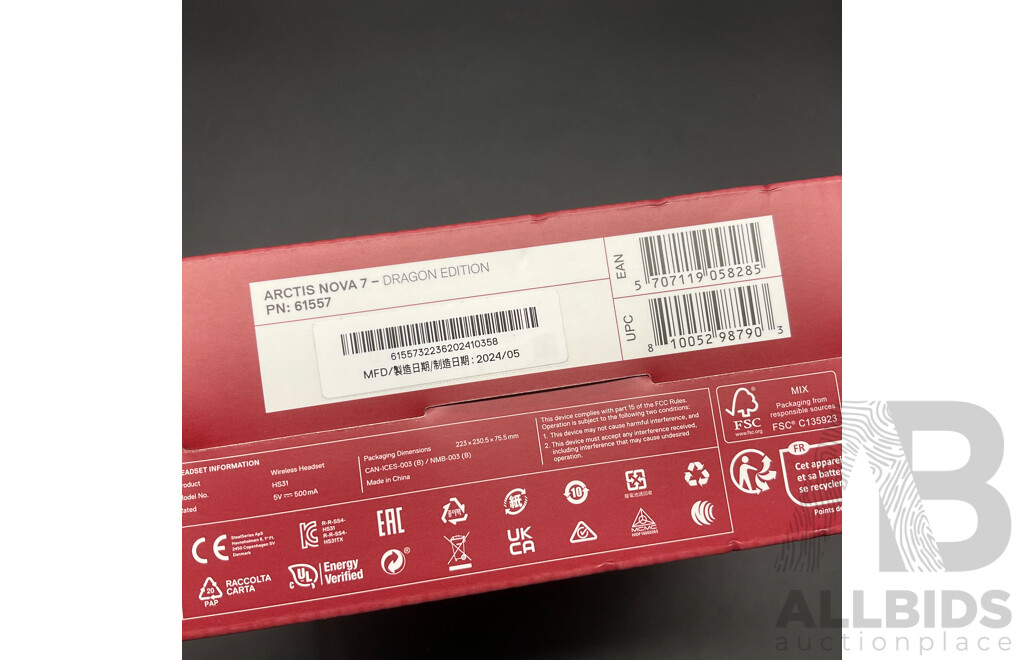 SteelSeries Arctis Nova 7 Wireless Gaming Headset ''Year of the Dragon''