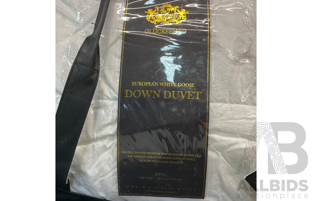 GLUCKSBURG European White Goose Down Duvet - King