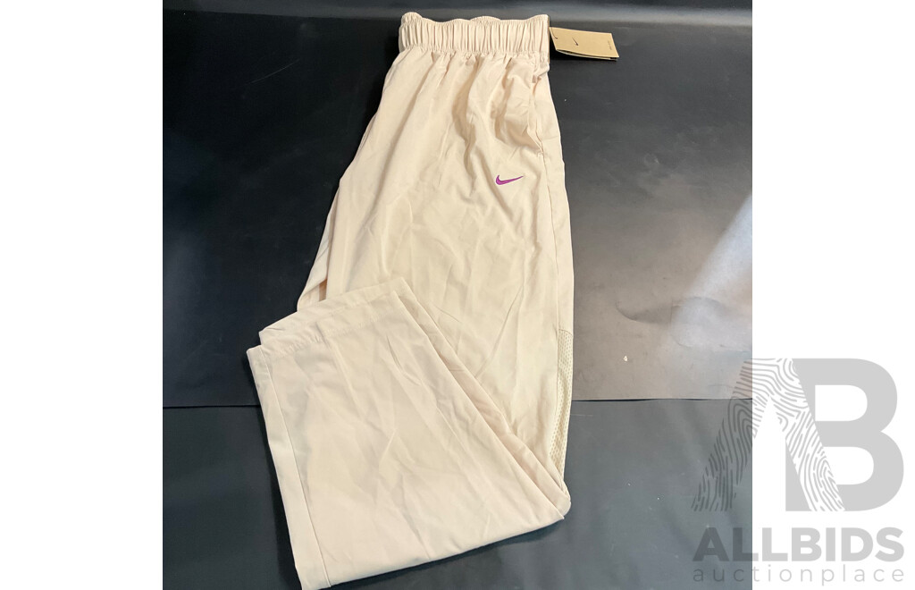 Under Armour, Lornajane, Adidas, Nike Women's Size M Apparel - Lot of 4