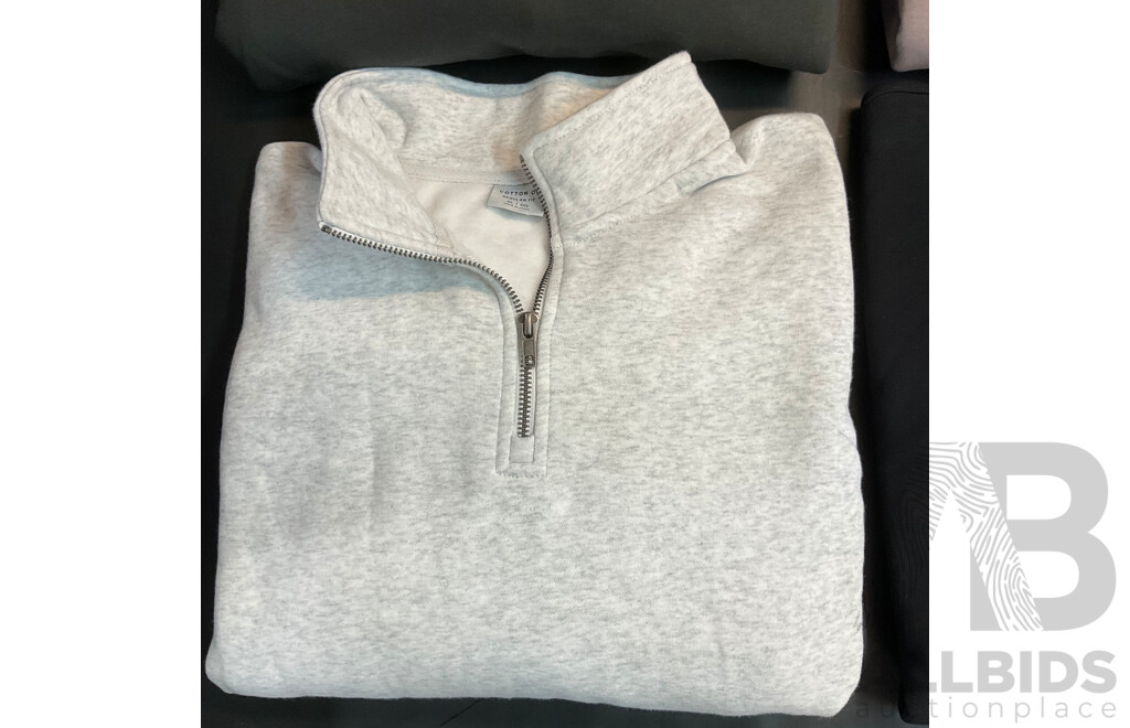 Assorted Sweatshirt - Black Roler (XXL), Grey Cotton on (XL), Beige Champion (XL) and Black Champion (XL) - Lot of 4