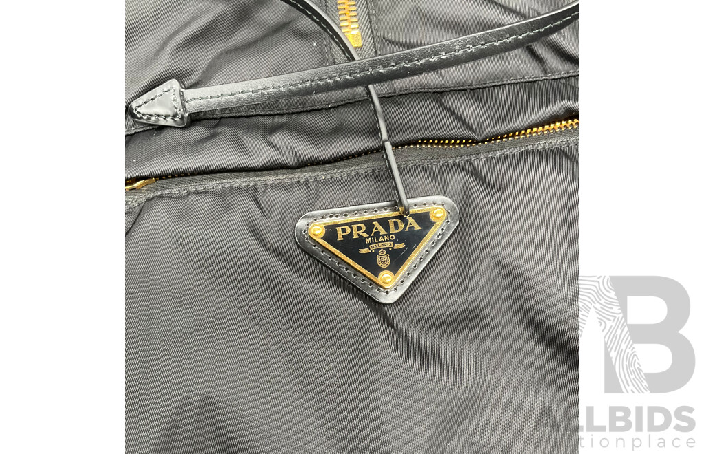 Re-Nylon Hooded Vest Branded PRADA
