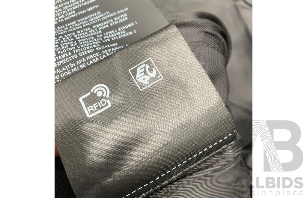 Re-Nylon Hooded Vest Branded PRADA