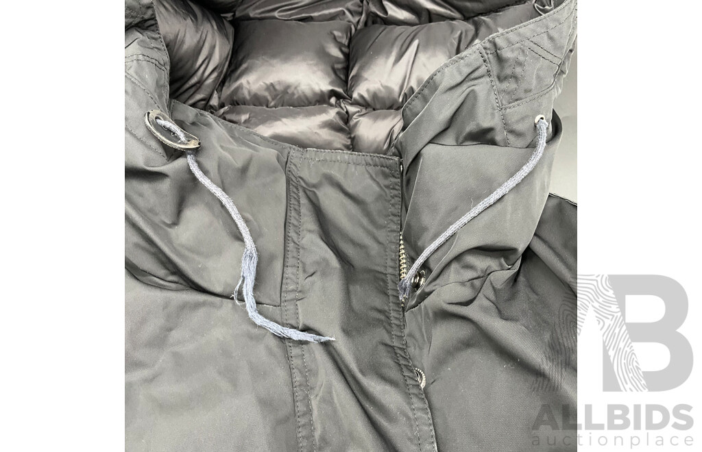 Hooded Anorak Jacket Coat Parka Branded BURBERRY