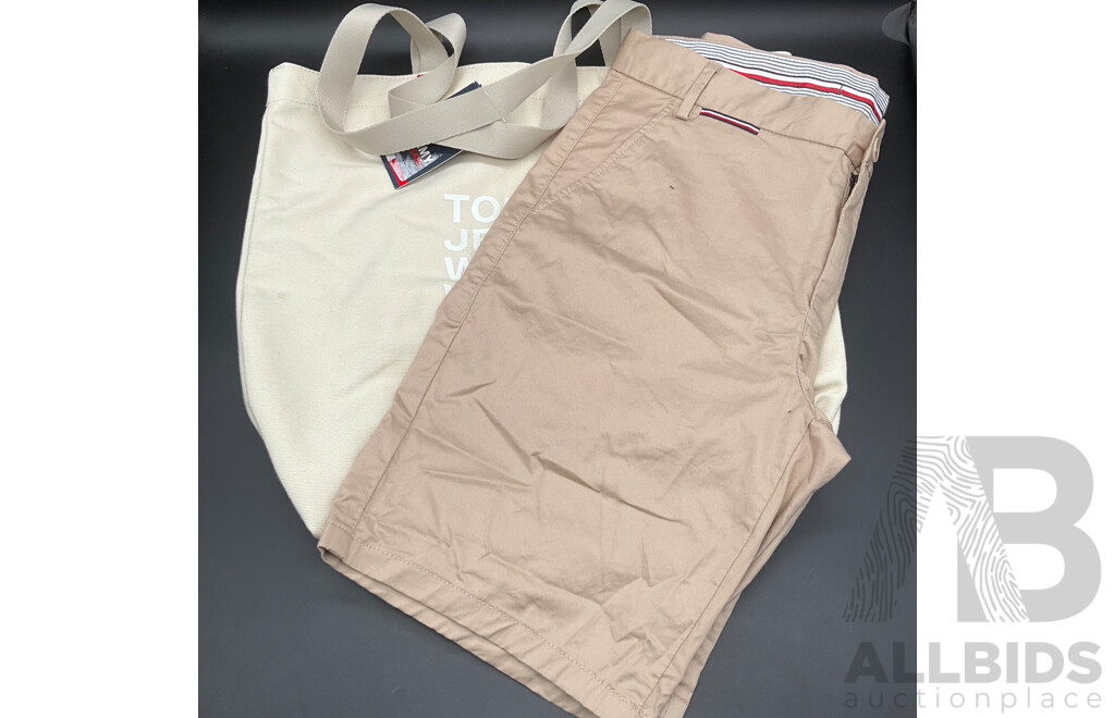 Tommy Hilfiger Logo Print Canvas Tote Bag & Calvin Klein Jeans Chino Shorts (M) (Lot of 2)