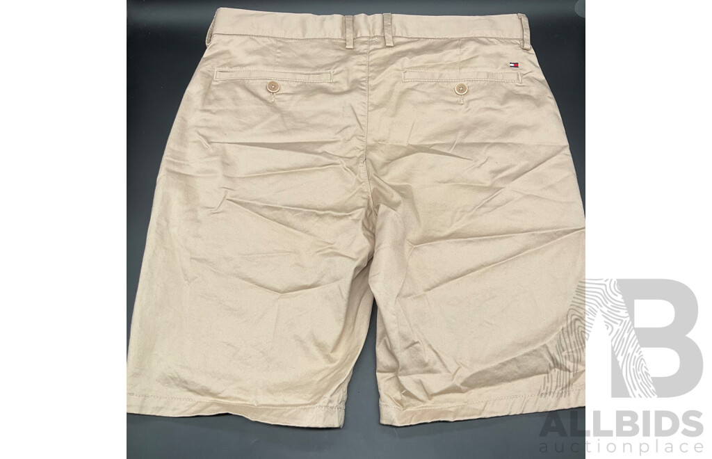 Tommy Hilfiger Logo Print Canvas Tote Bag & Calvin Klein Jeans Chino Shorts (M) (Lot of 2)