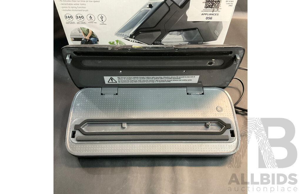 Anko Handheld Spot Cleaner & LAICA Vacuum Sealer
