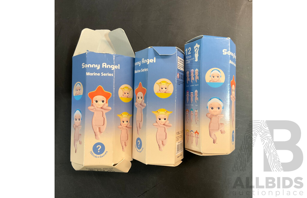 Assorted Household Items Include 76ers Legends Alphabet Book, Oppo R7s Phone Case, Toys and More