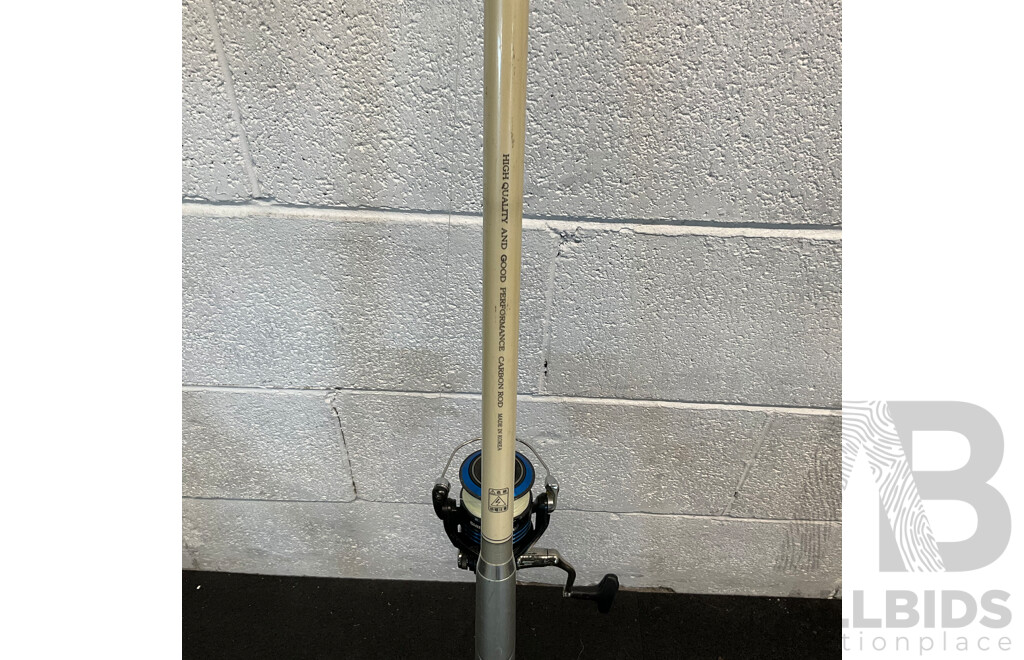 Korea Carbon Rod with Shimano C5000HG Reel