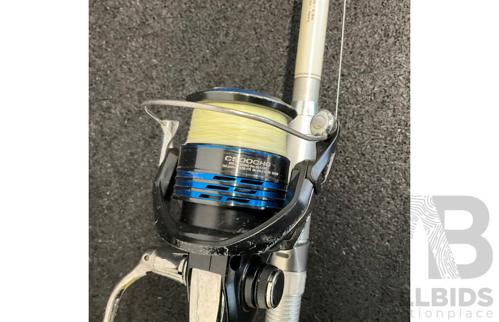 Korea Carbon Rod with Shimano C5000HG Reel