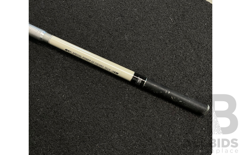 Korea Carbon Rod with Shimano C5000HG Reel