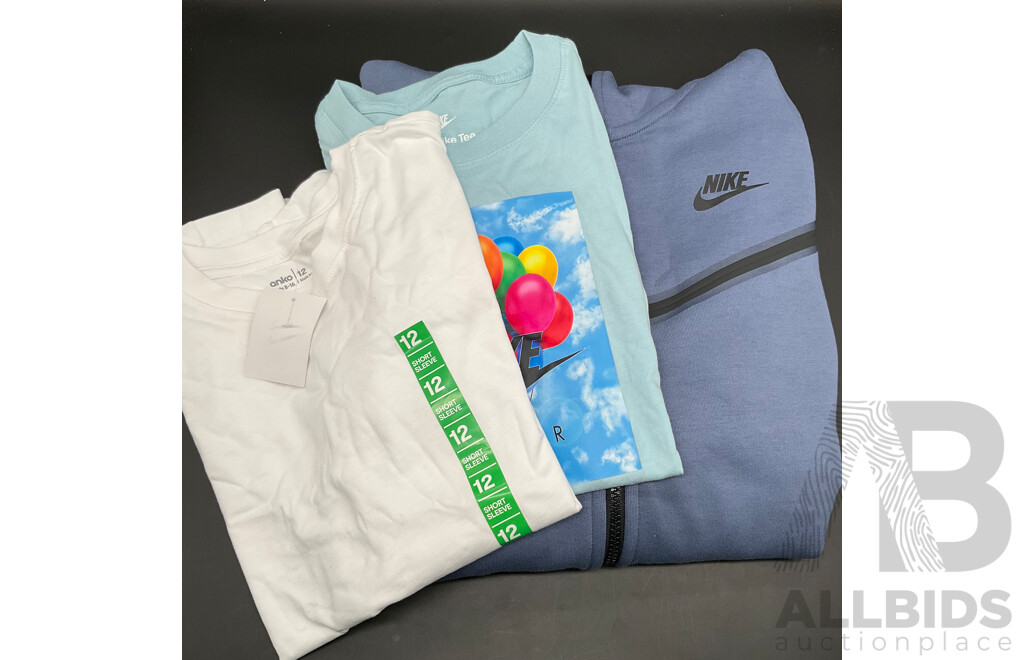 NIKE Tech Fleece Hoodie Men's Size S and NIKE Youth T-Shirt Size M and ANKO Size 12 - Lot of 3