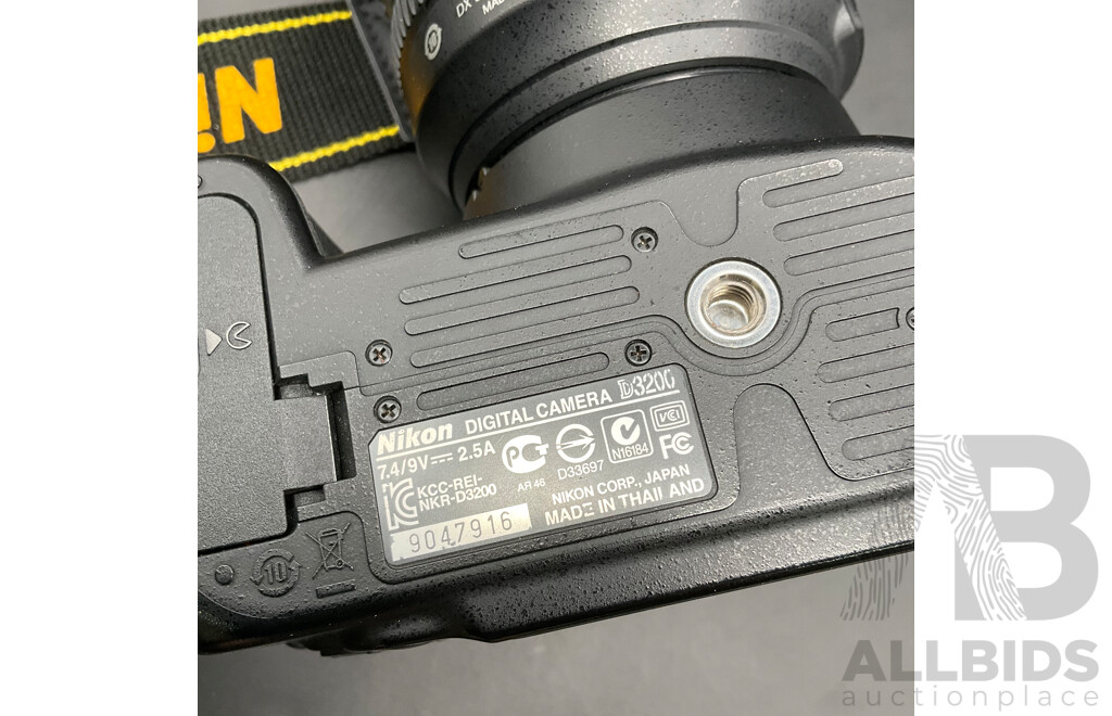 NIKON D3200 DSLR Camera with Accessories