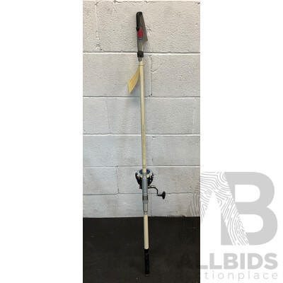 Korea Carbon Rod with Shimano C5000HG Reel