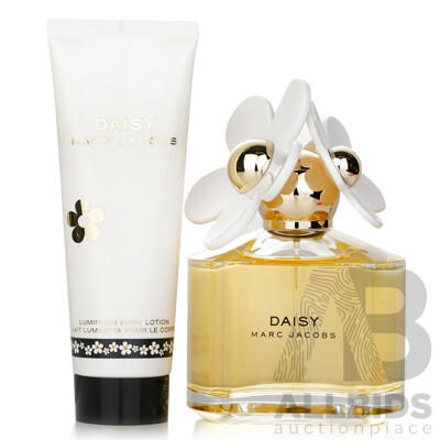 MARC JACOBS Daisy - Travel Edition - 100ml Eau De Toilette Spray and 75ml Lotion