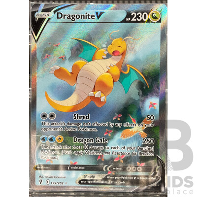 2021 Evolving Skies Alternate Art Dragonite V Trading Card 192/203