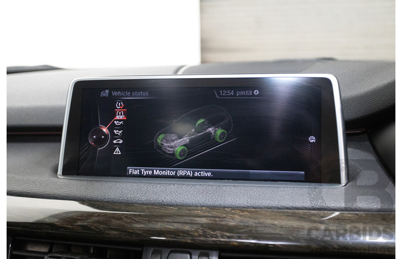 4/2016 BMW X5 xDrive30d (AWD) F15 MY16 4D Wagon Carbonschwarz Black Metallic Turbo Diesel 3.0L