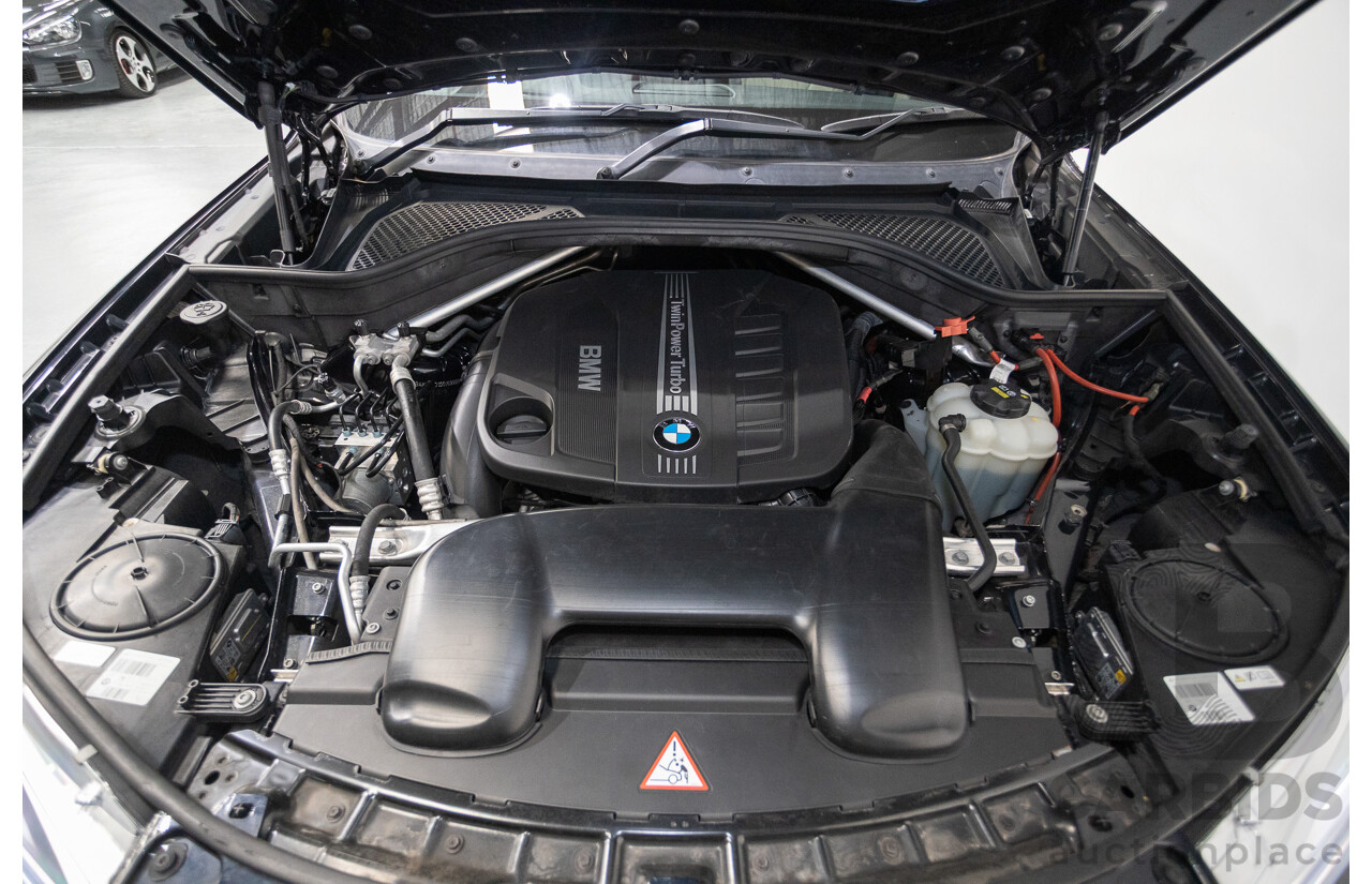 4/2016 BMW X5 xDrive30d (AWD) F15 MY16 4D Wagon Carbonschwarz Black Metallic Turbo Diesel 3.0L