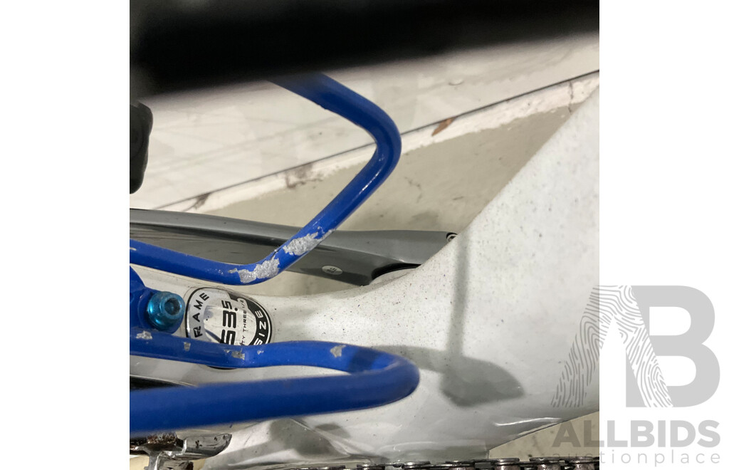 Giant TCR Advanced (53.5cm Frame) Bike - Blue & White