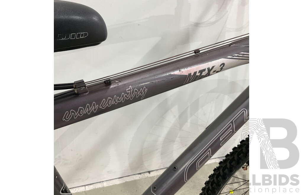 CELL MTX-3 18.5'' Bike