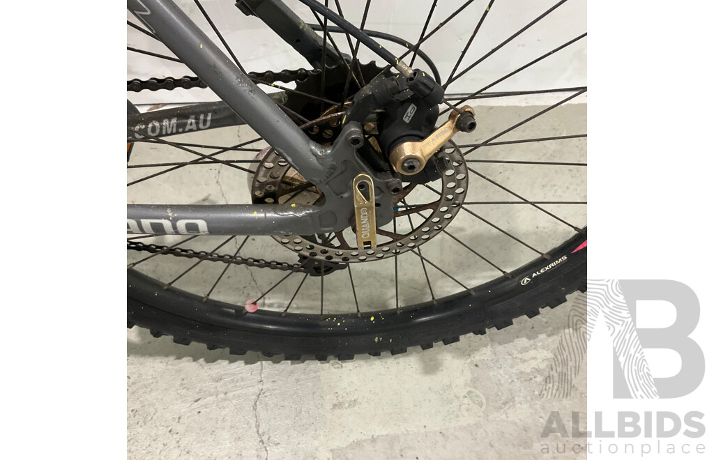 CELL MTX-3 18.5'' Bike