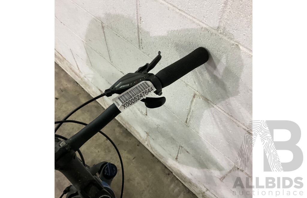 Merida Crossway 20 Blue Bike - Size XS