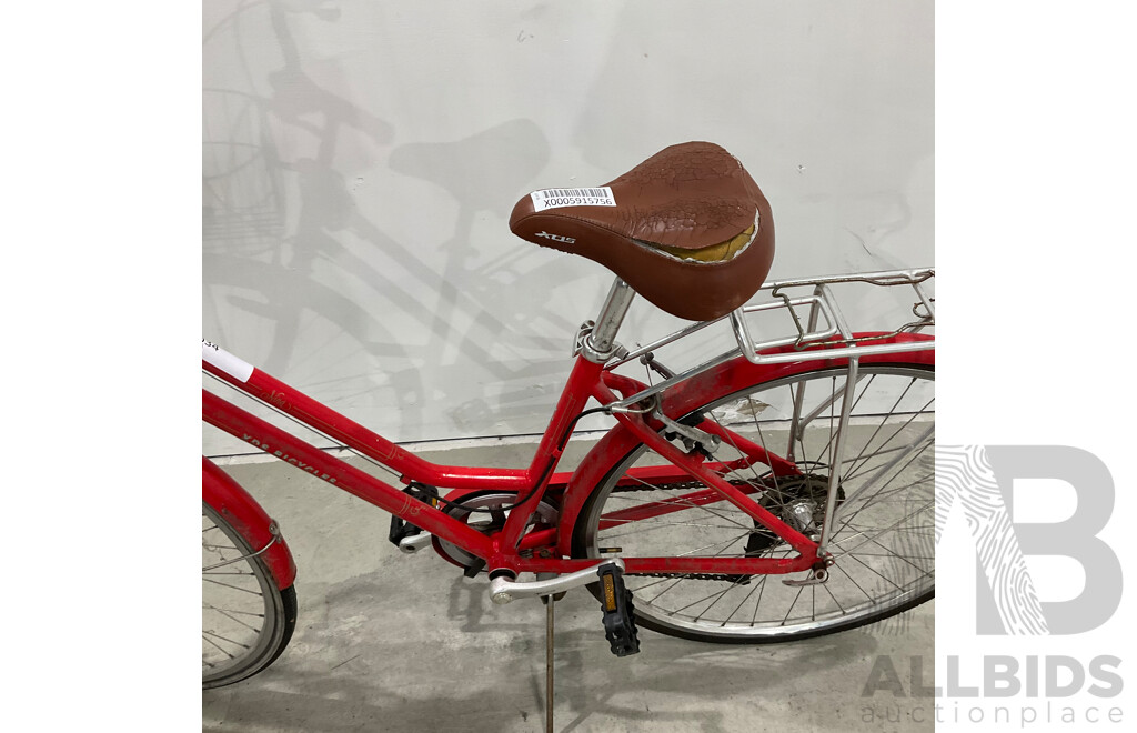 XDS Red Ladies Town Bike