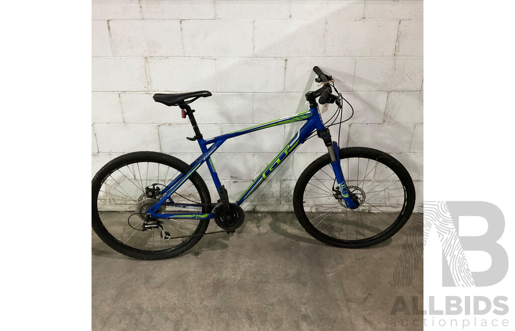 GT Aggressor Size L Bike