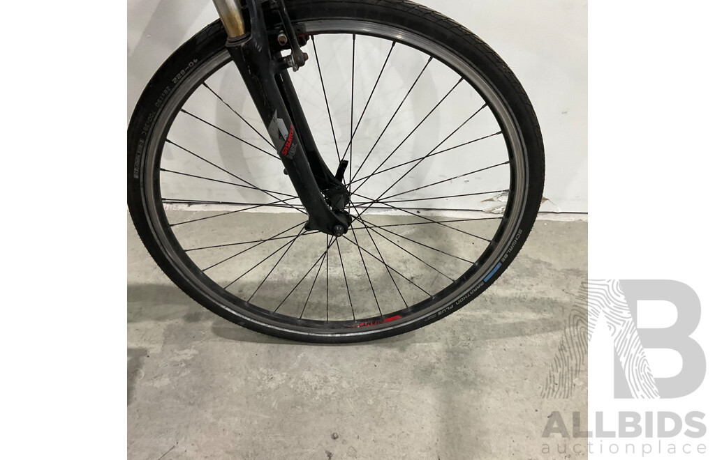 Giant Roam 3 Size S Bike