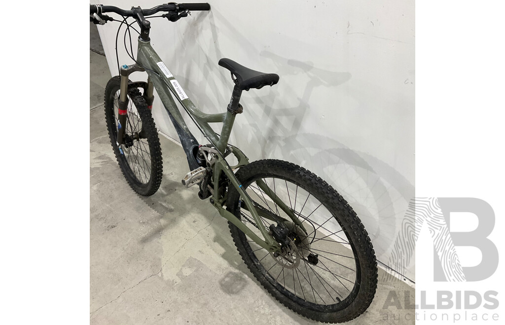 Giant ALUXX 6000 Series Bitted Tubing Bike