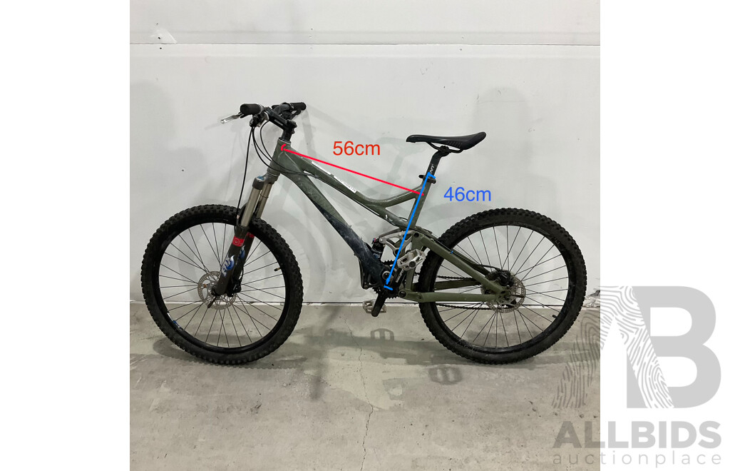 Giant ALUXX 6000 Series Bitted Tubing Bike