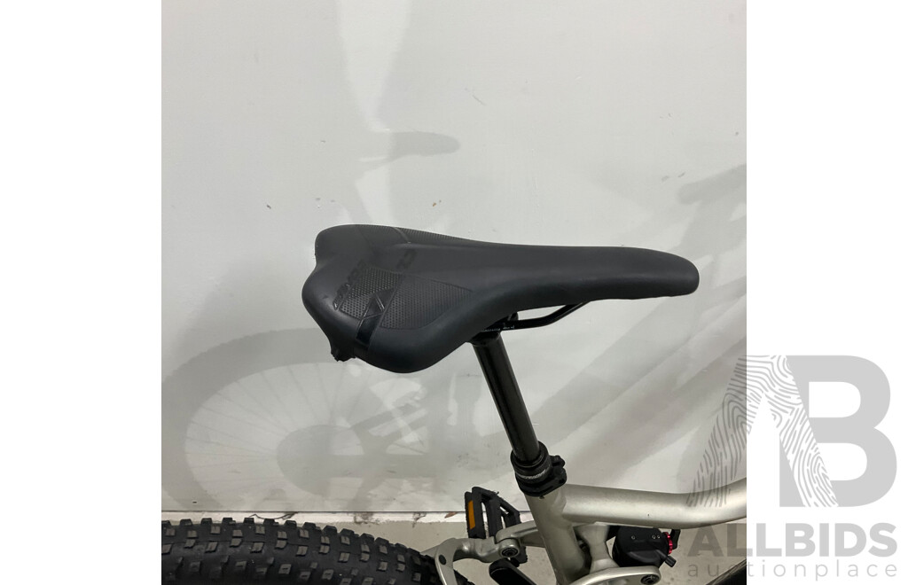 2022 Merida  EOne-Sixty E-bike - Size XL