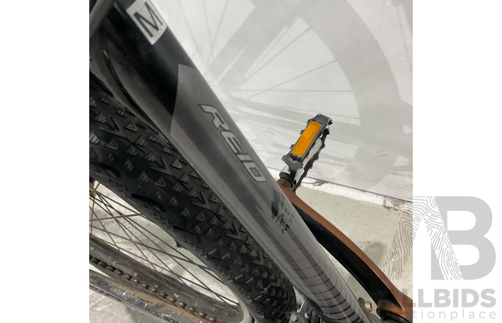 REID X129 Bike - Size M