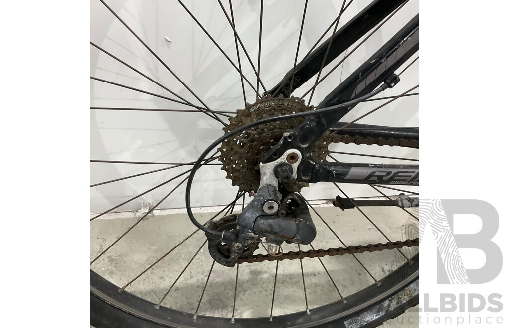 REID X129 Bike - Size M