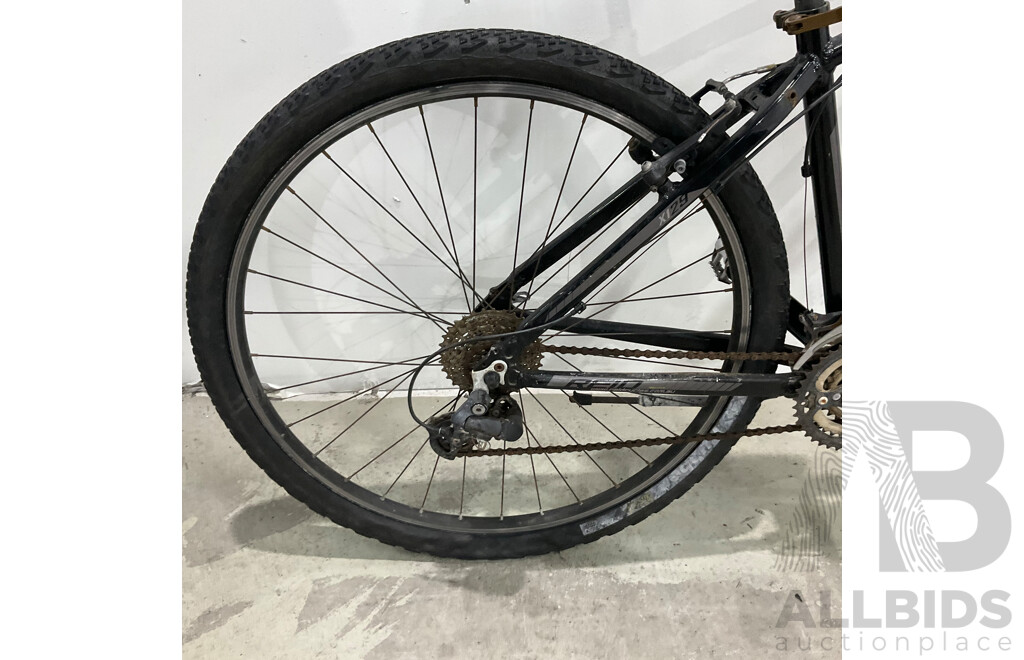 REID X129 Bike - Size M