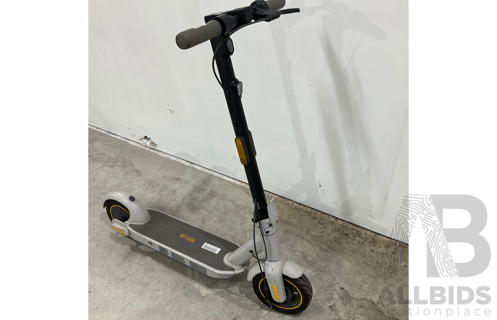 NINEBOT Kickscooter MAX G30L E-scooter