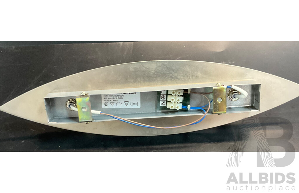 Assorted Light Fitting & Acessories