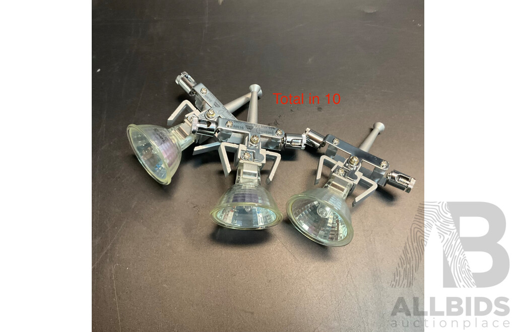 Assorted Light Fitting & Acessories
