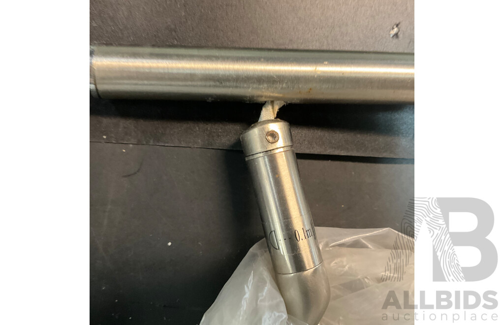 Assorted Light Fitting & Acessories