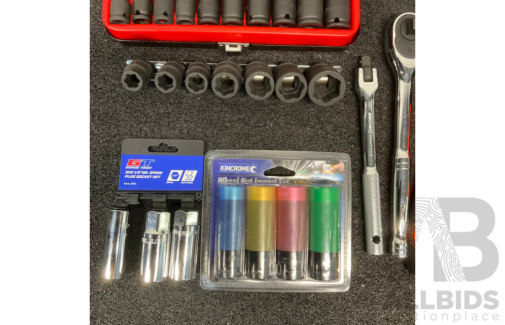 Collection of Various Automotive Tools, Including Ratchet Spanner Set, Socket Set and Others