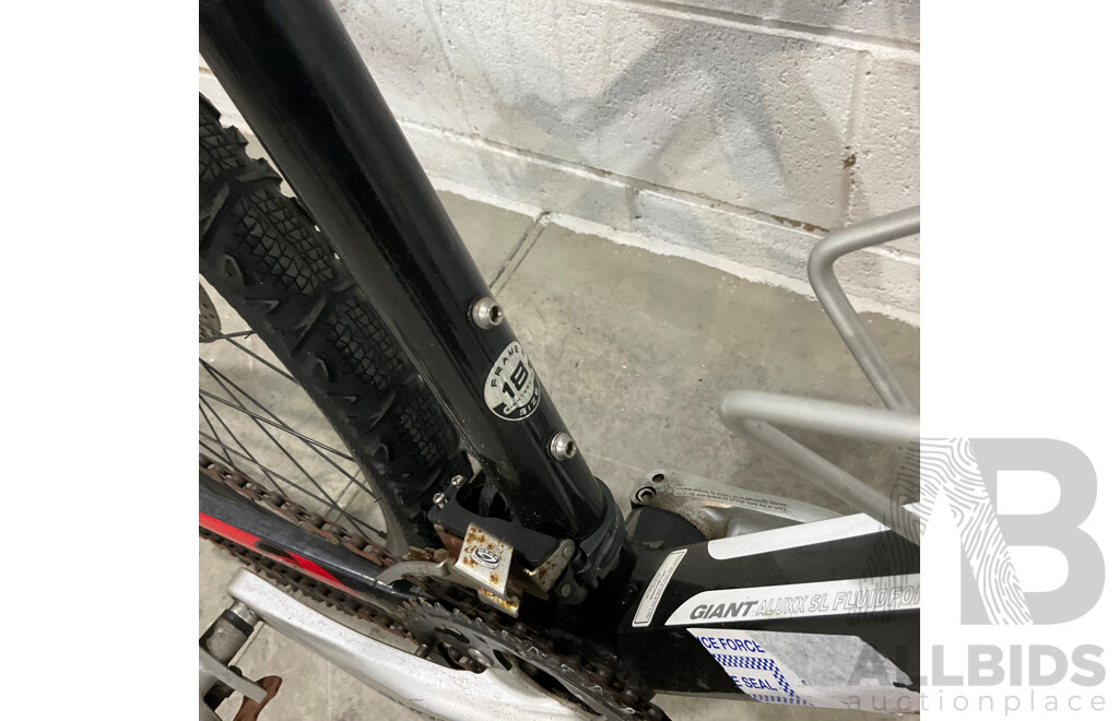 Giant XTC Bike 18''