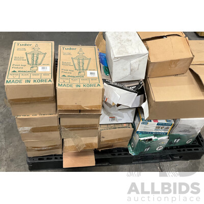 Bulk Lot - Assorted Light Fittings