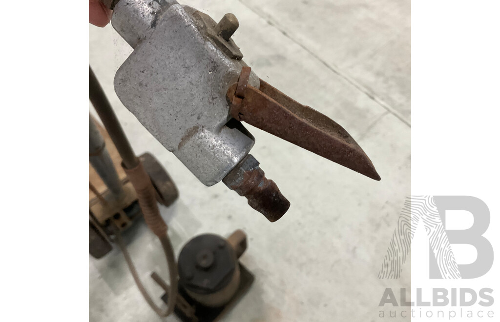 Heavy Duty Clutch Jack