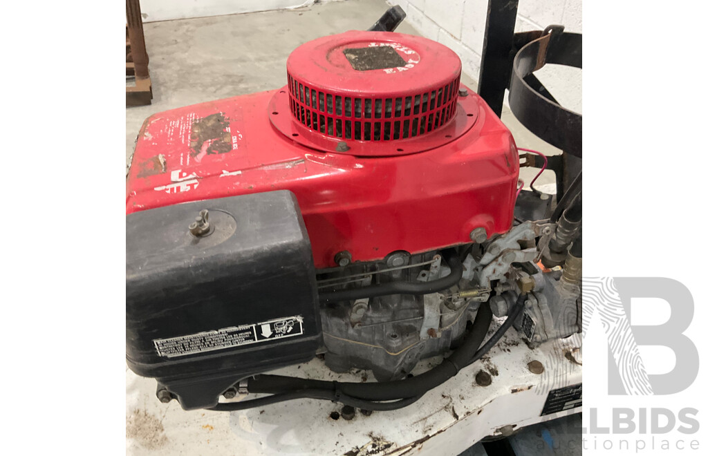 Polivac High Speed Polisher (Gas)