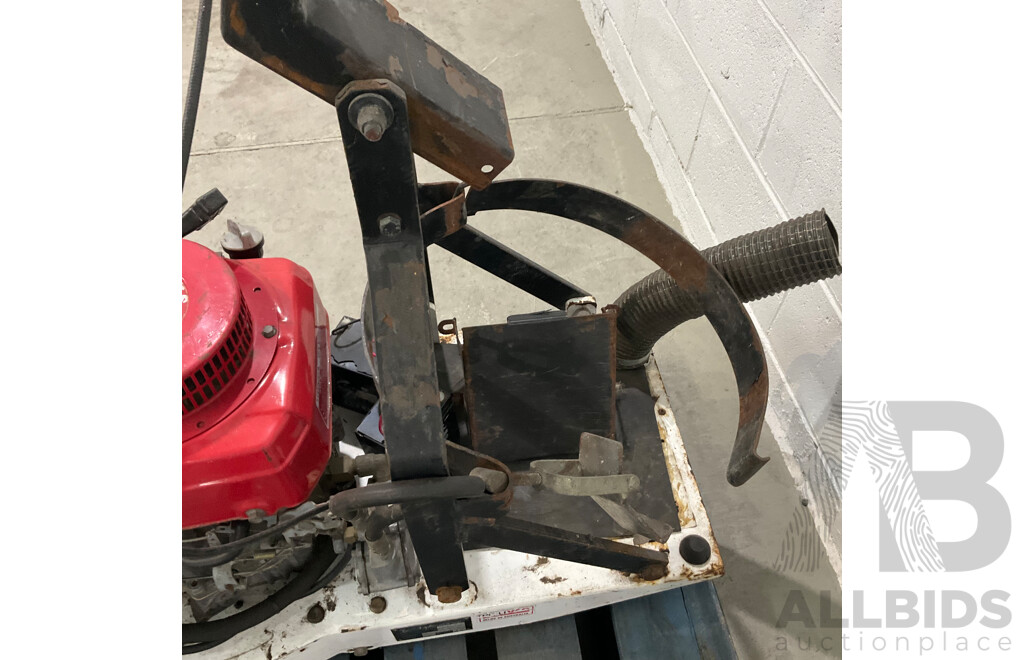 Polivac High Speed Polisher (Gas)