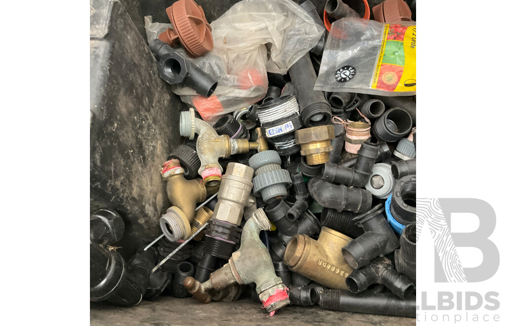 Garden Irrigation Kit X2 with Assorted Pipe Fittings and Garden Accessories