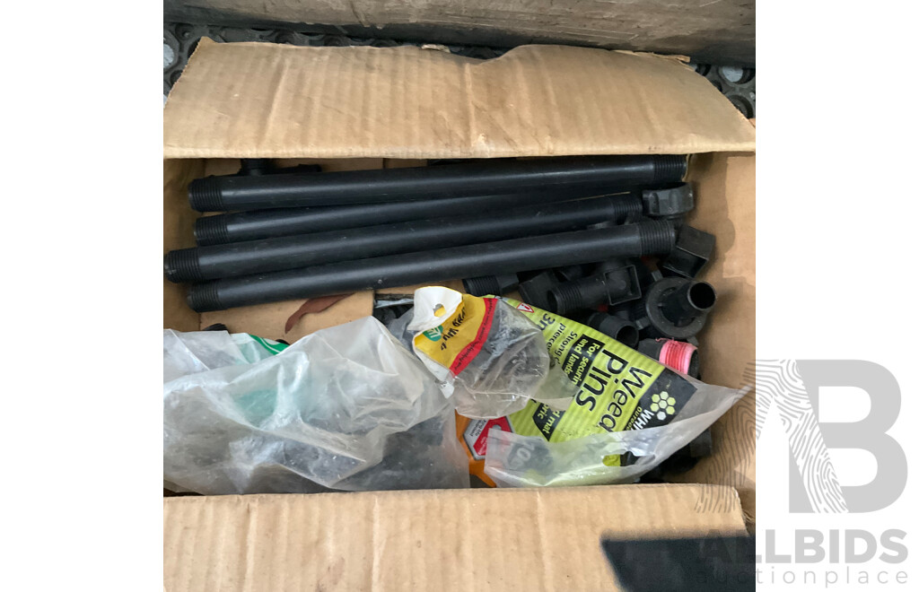 Garden Irrigation Kit X2 with Assorted Pipe Fittings and Garden Accessories